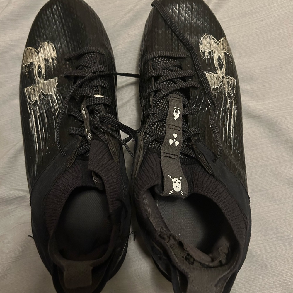 Soccer cleats